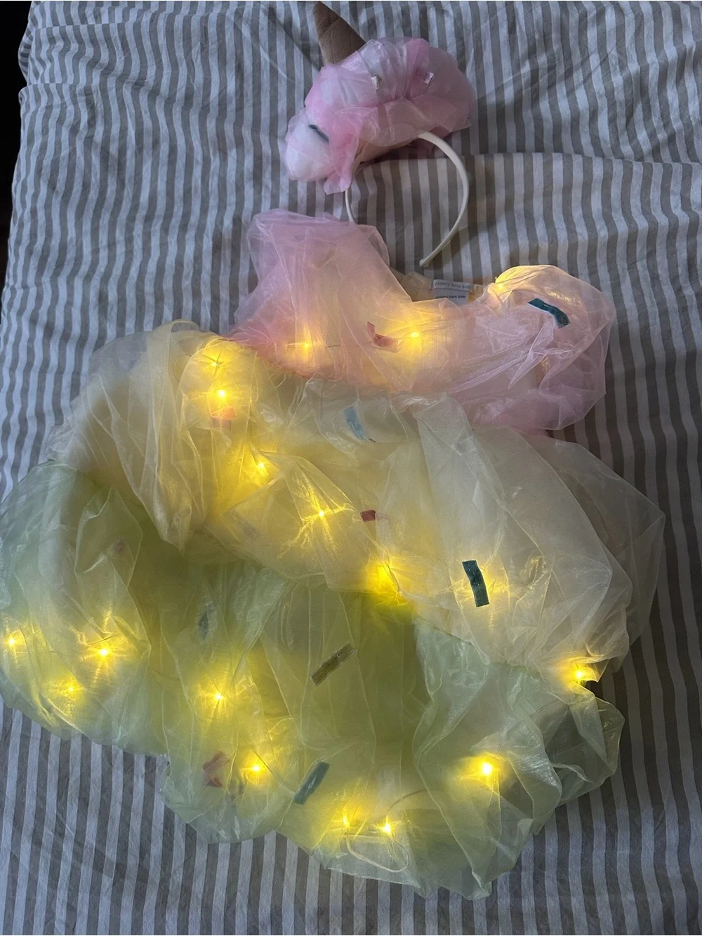 Pottery Barn Triple Scoop Sundae Costume Ice Cream 4-6T - Picture 7 of 7